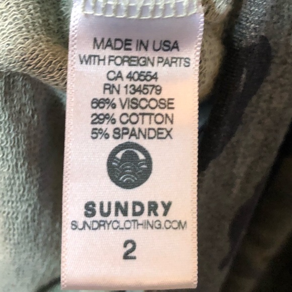 Sundry Camo Off Shoulder Top 2 M - Picture 5 of 7